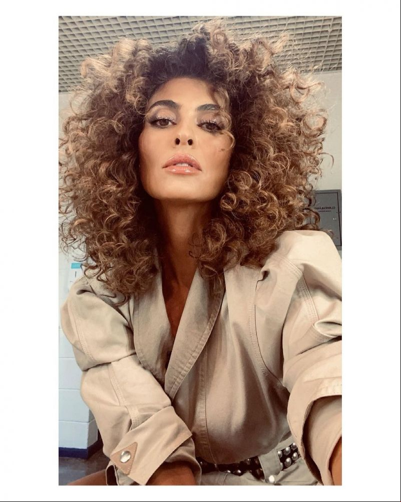 Juliana Paes mostra o cabelo natural — Foto: Reprodução/Instagram