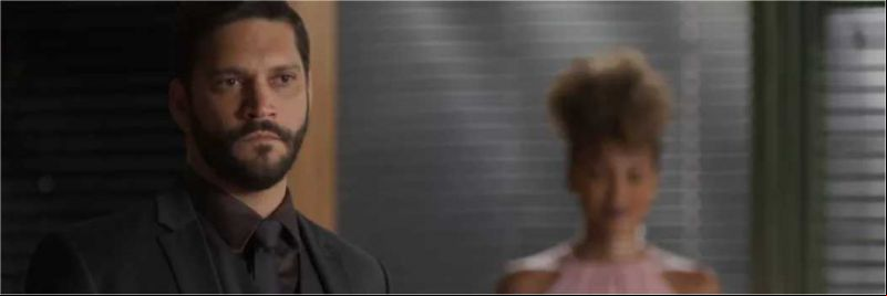 Diogo (Armando Babaioff) é desmascarado pelo dono da Prado Monteiro — Foto: Globo