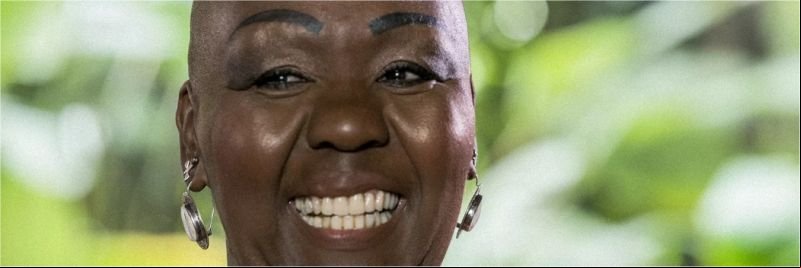 Virgínia Rodrigues, cantora, fala sobre o que é ser negra na Bahia. — Foto: Pico Garcez / Divulgação