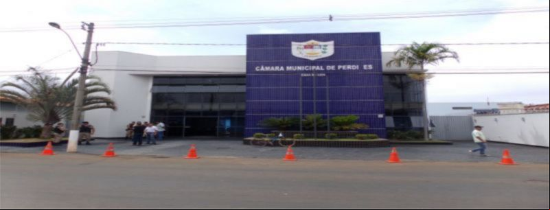 Vereadores economizam e Câmara devolve mais de 700 mil.