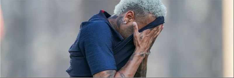 Neymar tem futuro indefinido no PSG — Foto: Getty Images