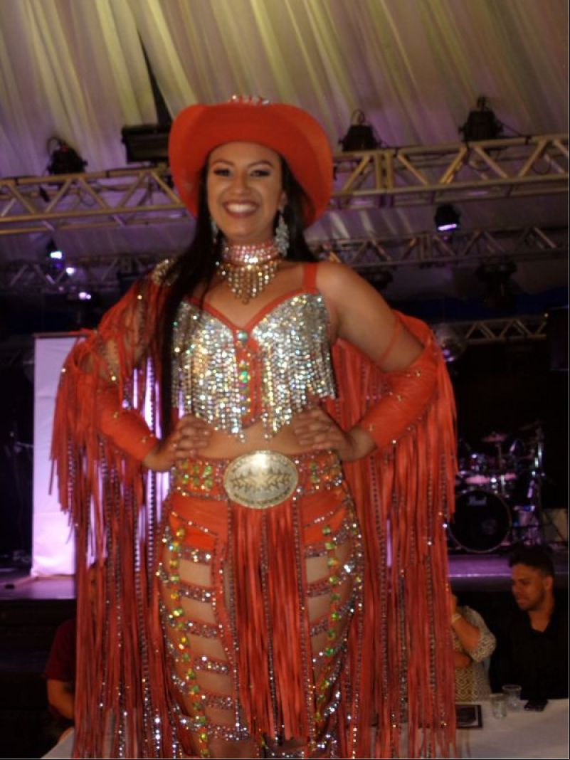 A jovem Lorrayne é a Rainha da 26ª EXPOPER