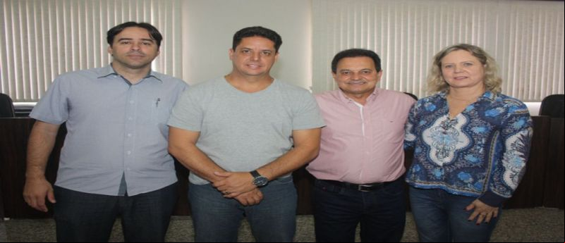O Prefeito Vinícius Barreto recebeu na semana ada juntamente com os vereadores: Lucimar Cunha, Joel Santos e Willian Gonçalves o Deputado Federal Aelton Freitas.