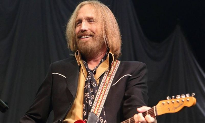 Tom Petty sofre ataque cardíaco e é internado em estado grave 