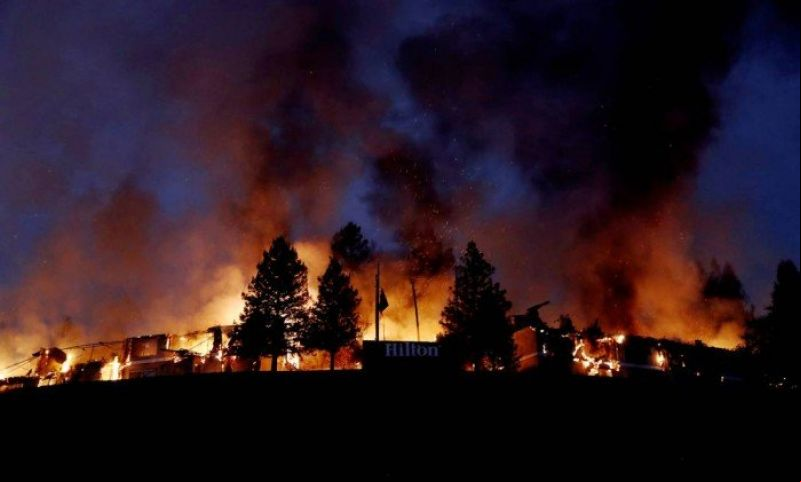 Incêndio deixa 15 mortos e duas mil casas destruídas na Califórnia 